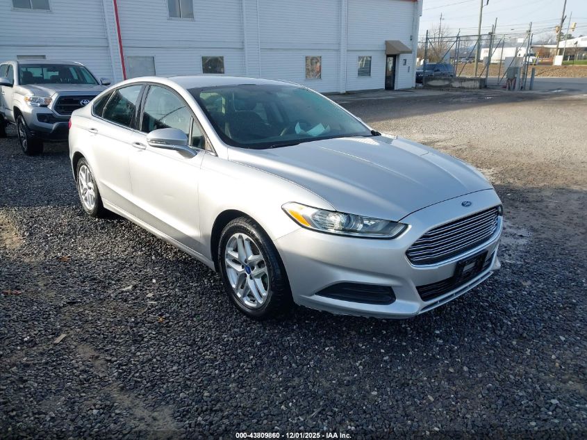 FORD FUSION SE