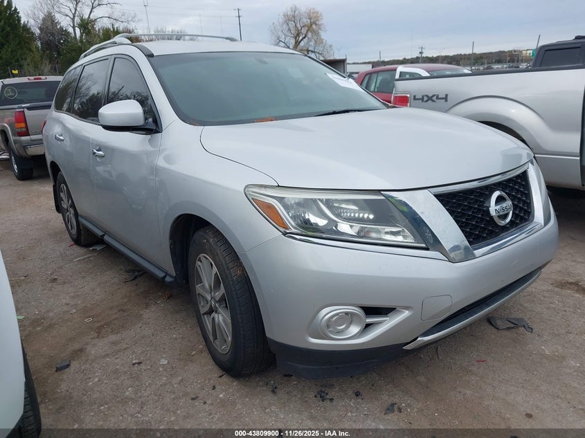 NISSAN PATHFINDER SV