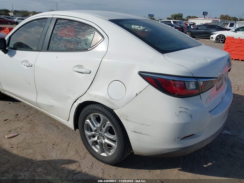 2016 Scion Ia VIN: 3MYDLBZV0GY118957 Lot: 43809931