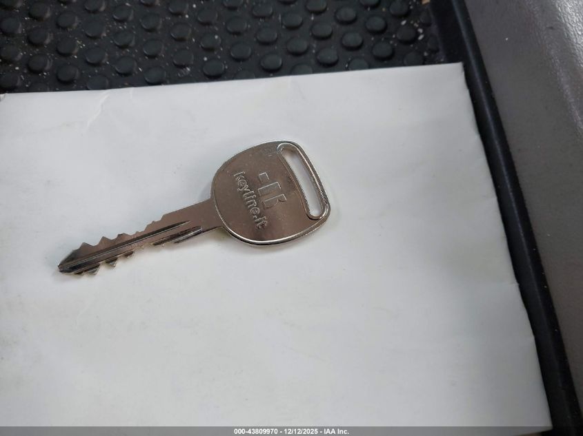 2003 Chevrolet Suburban 1500 Lt VIN: 1GNFK16Z13J187528 Lot: 43809970