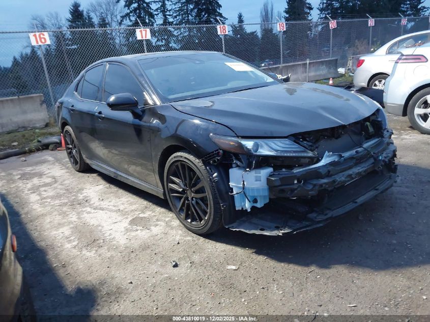 TOYOTA CAMRY XSE AWD