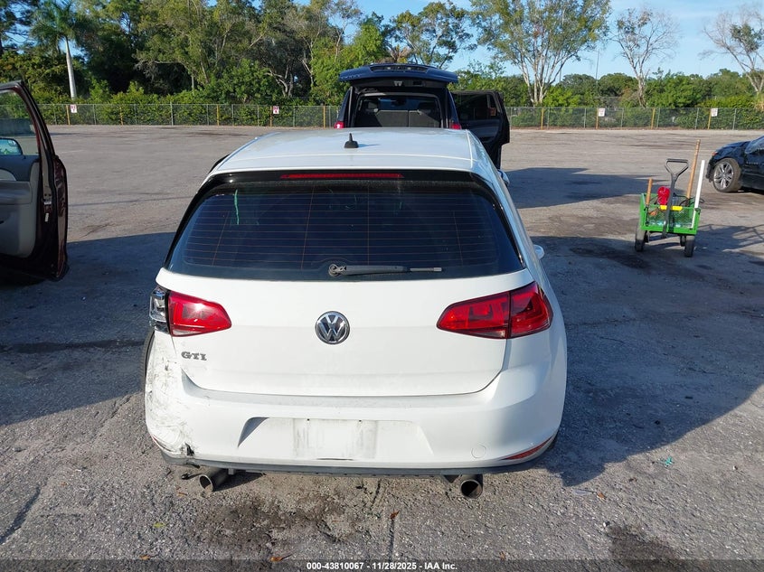 2017 Volkswagen Golf Gti Autobahn 4-Door/S 4-Door/Se 4-Door/Sport VIN: 3VW4T7AU9HM027450 Lot: 43810067