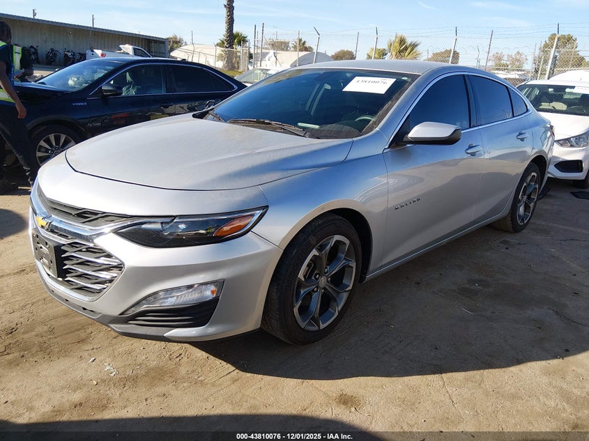 1G1ZD5ST0LF117278 2020 CHEVROLET MALIBU photo no. 2