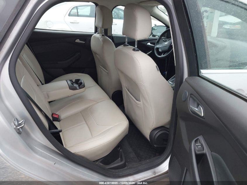 2016 Ford Focus Titanium VIN: 1FADP3N22GL298882 Lot: 43810085