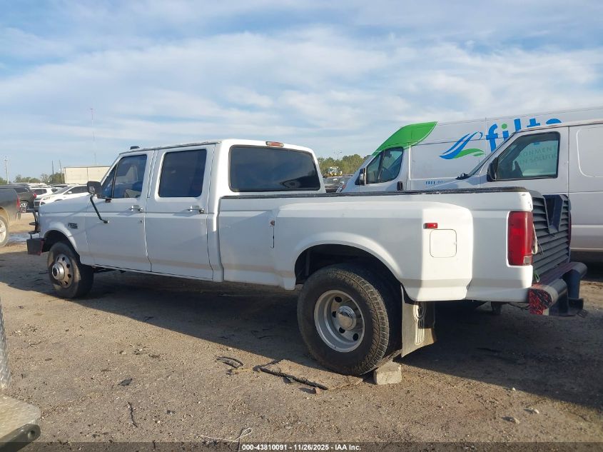 1995 Ford F350 VIN: 1FTJW35F1SEA71098 Lot: 43810091
