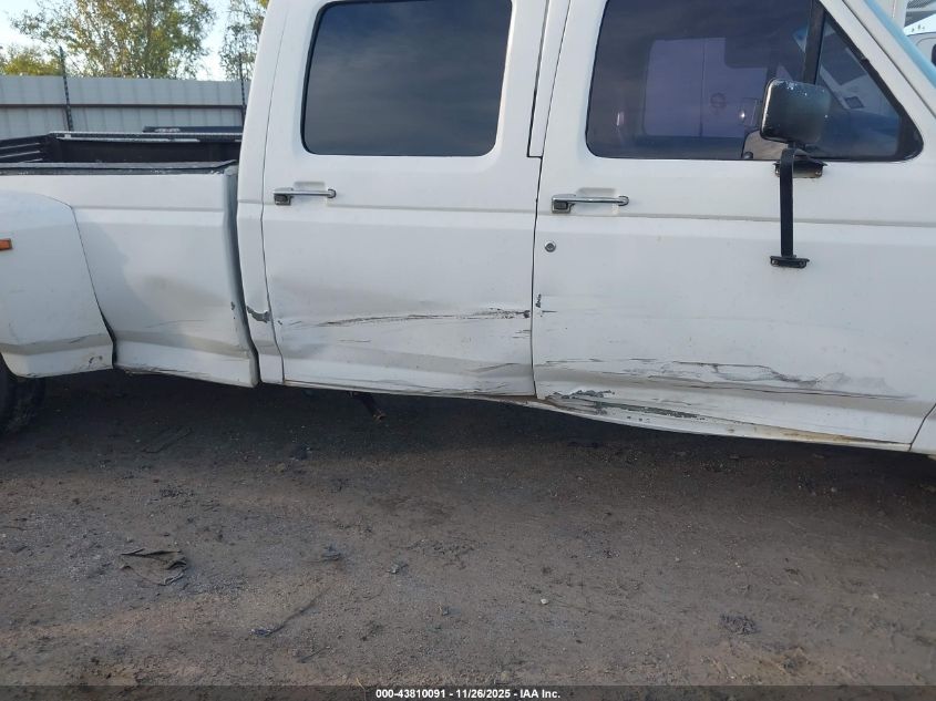 1995 Ford F350 VIN: 1FTJW35F1SEA71098 Lot: 43810091