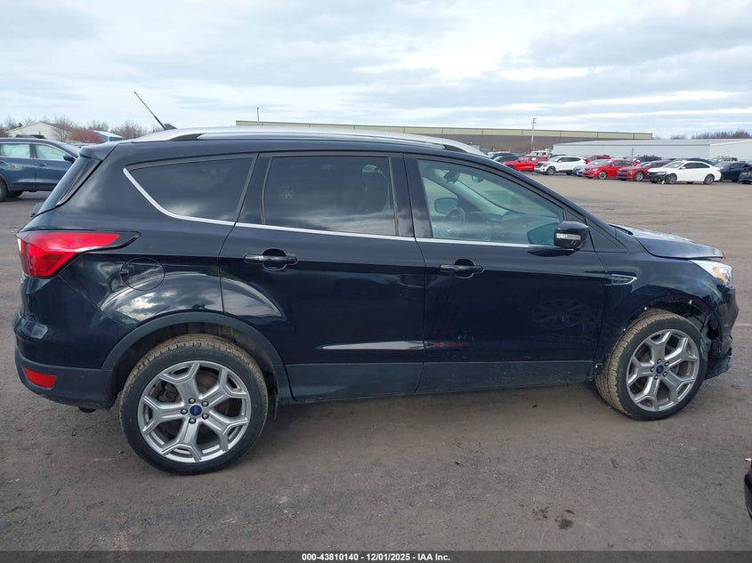 1FMCU9J93KUB15461 2019 FORD ESCAPE photo no. 13