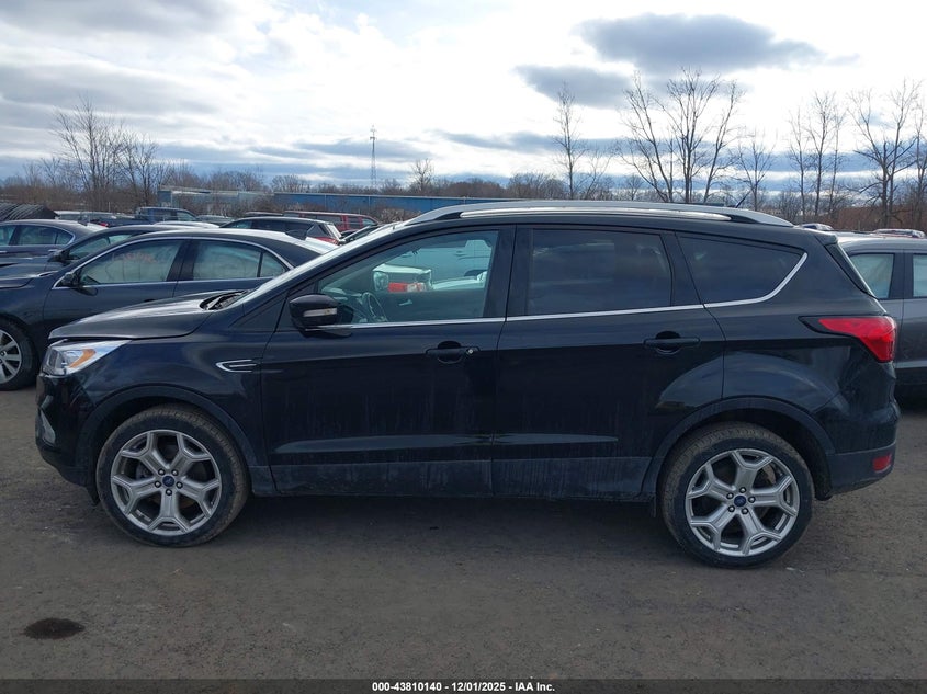 1FMCU9J93KUB15461 2019 FORD ESCAPE photo no. 14