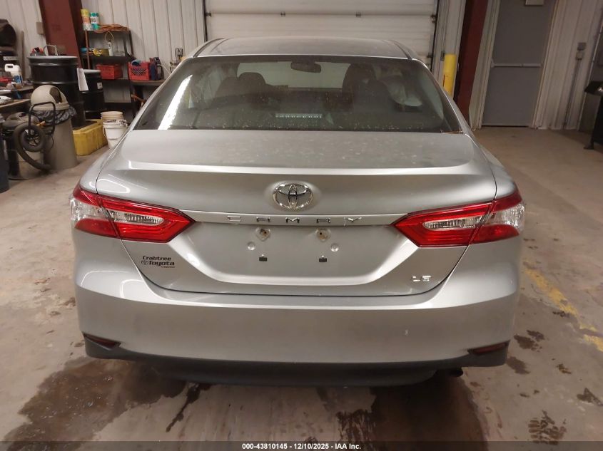 2018 Toyota Camry Le VIN: 4T1B11HK4JU145291 Lot: 43810145