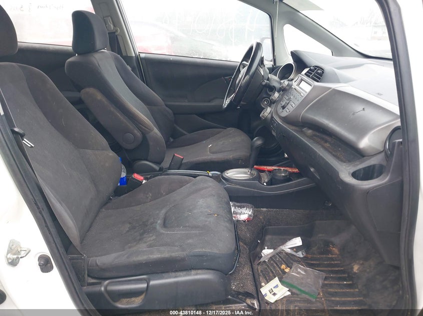 2010 HONDA FIT auction photo 5