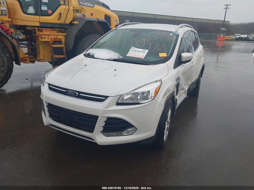 Vin: 1fmcu0j9xeud92785, lot: 44305608, ford escape titanium 20142