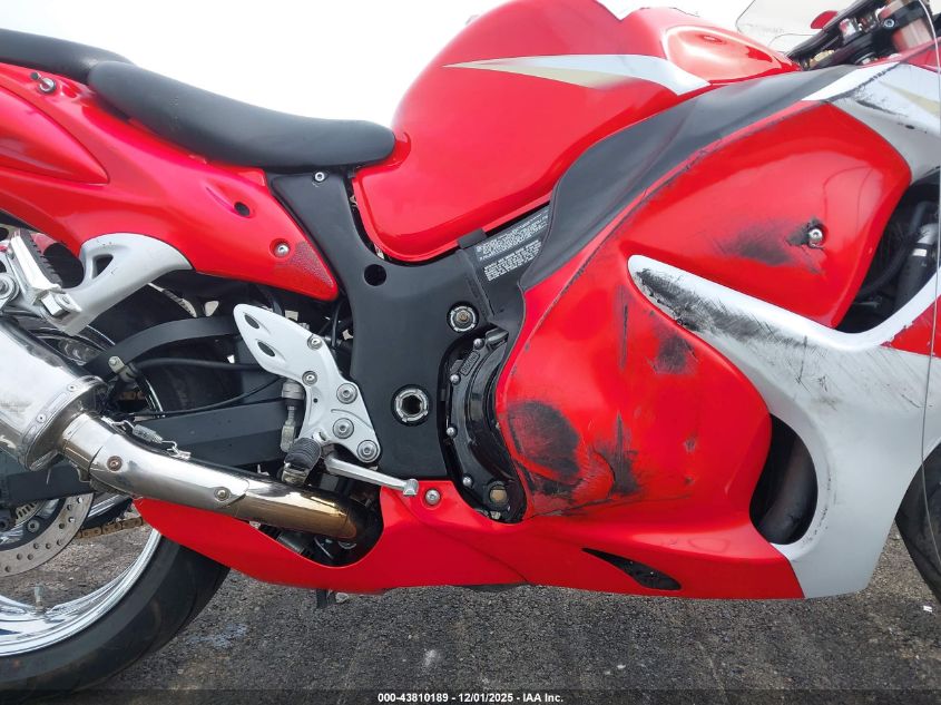 2014 Suzuki Gsx1300 Ra VIN: JS1GX72B7E2100684 Lot: 43810189