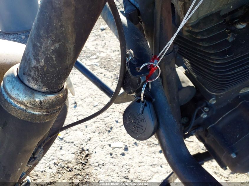 2016 Harley-Davidson Fxdb Dyna Street Bob VIN: 1HD1GXM15GC328405 Lot: 43810202