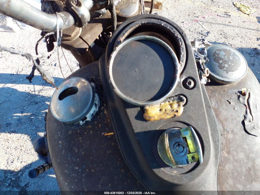 2016 Harley-Davidson Fxdb Dyna Street Bob VIN: 1HD1GXM15GC328405 Lot: 43810202