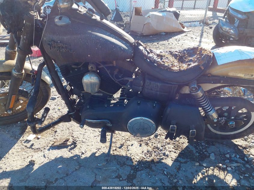 2016 Harley-Davidson Fxdb Dyna Street Bob VIN: 1HD1GXM15GC328405 Lot: 43810202