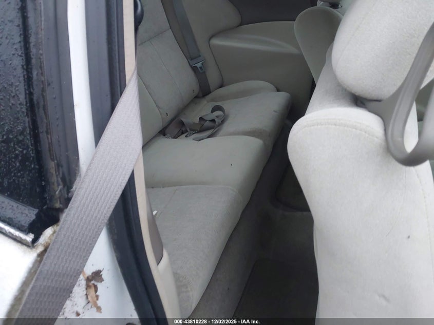 1G3NL12E84C108124 2004 OLDSMOBILE ALERO photo no. 8
