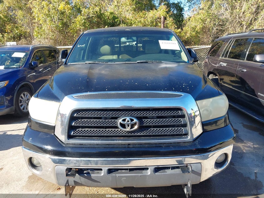 2007 Toyota Tundra Sr5 V8 VIN: 5TFRV54167X015886 Lot: 43810289