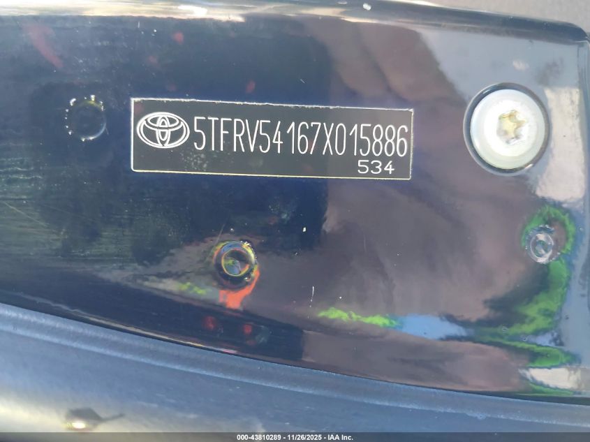 2007 Toyota Tundra Sr5 V8 VIN: 5TFRV54167X015886 Lot: 43810289