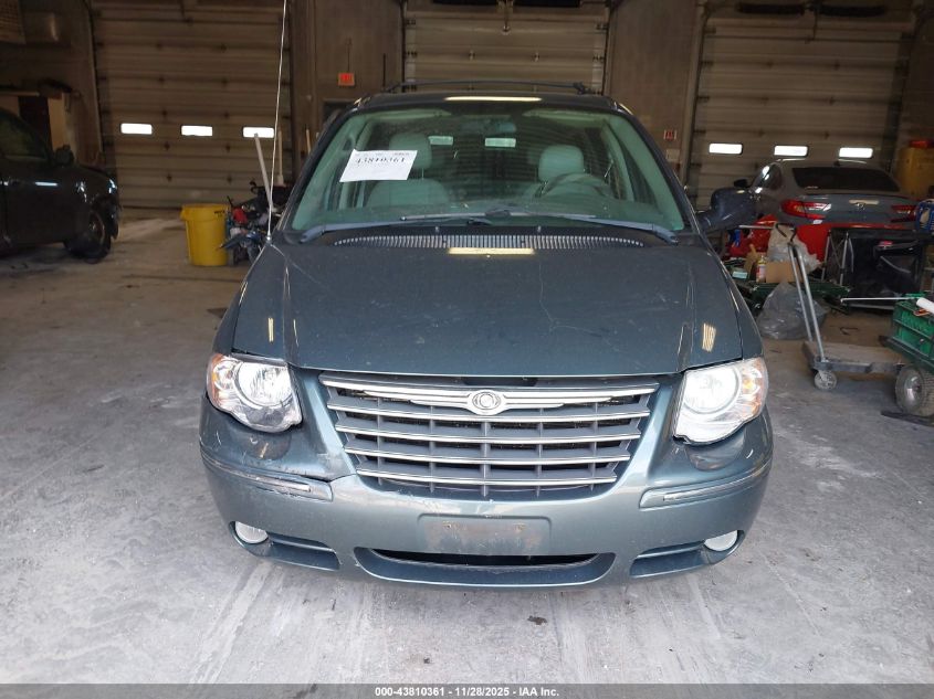 2005 Chrysler Town & Country Touring VIN: 2C4GP54LX5R119473 Lot: 43810361