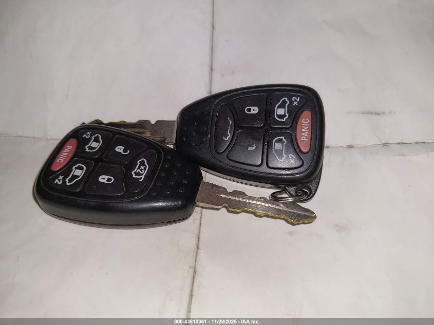 2005 Chrysler Town & Country Touring VIN: 2C4GP54LX5R119473 Lot: 43810361