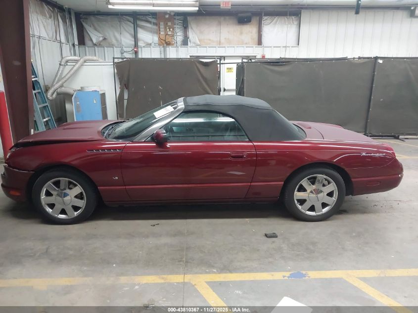 2004 Ford Thunderbird VIN: 1FAHP60AX4Y104924 Lot: 43810367