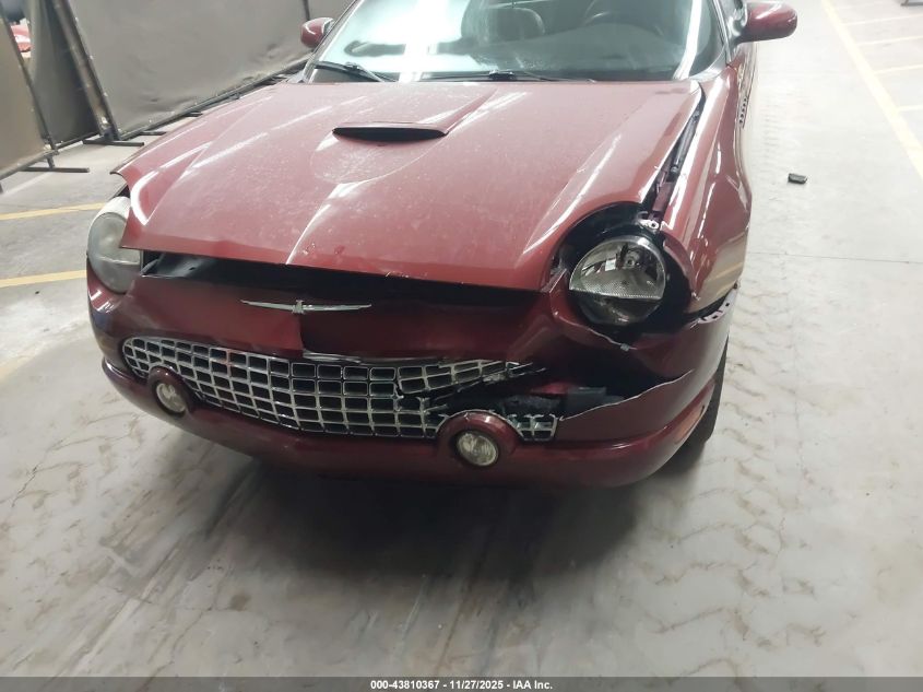 2004 Ford Thunderbird VIN: 1FAHP60AX4Y104924 Lot: 43810367