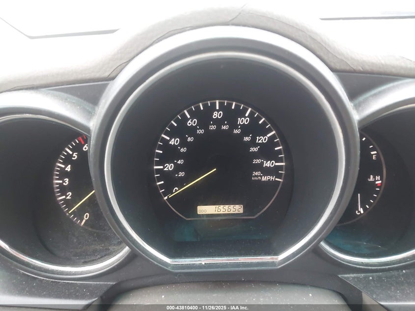 2004 Lexus Rx 330 VIN: JTJHA31U240025925 Lot: 43810400