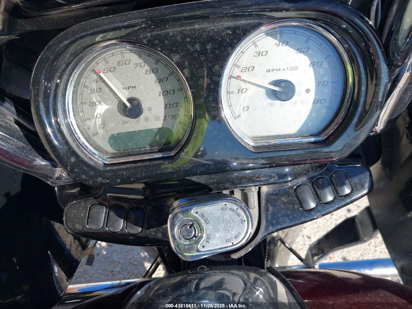 2016 Harley-Davidson Fltrxs Road Glide Special VIN: 1HD1KTM16GB612705 Lot: 43810411