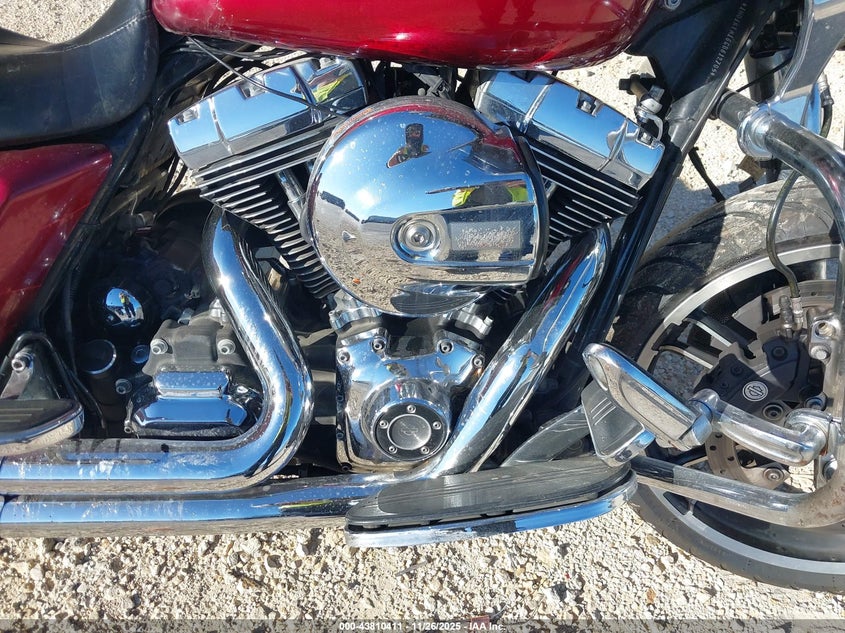 2016 Harley-Davidson Fltrxs Road Glide Special VIN: 1HD1KTM16GB612705 Lot: 43810411