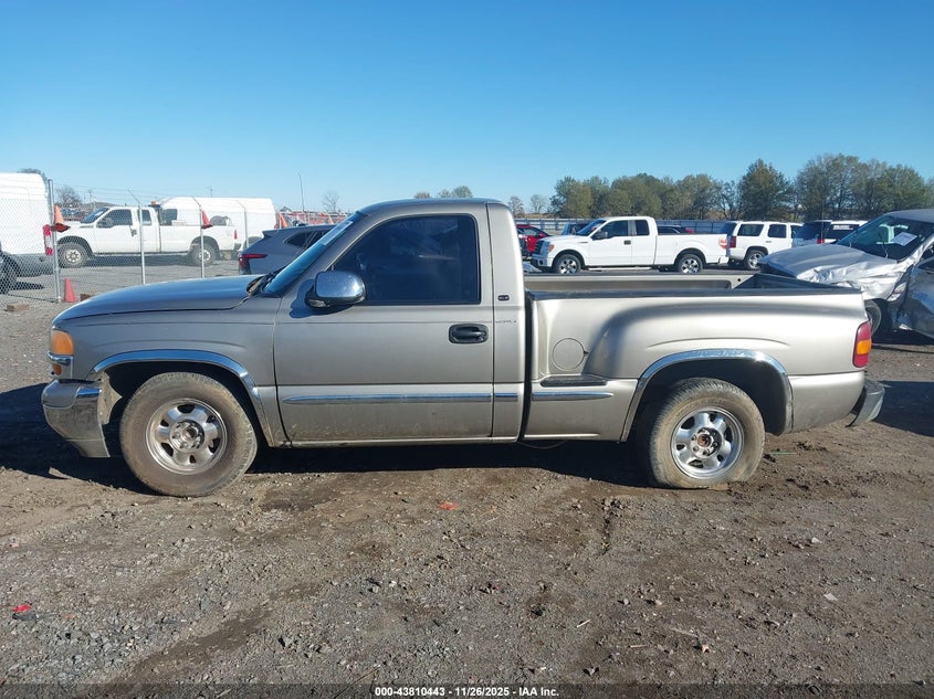 2000 GMC Sierra 1500 Sle VIN: 1GTEC14T5YZ272106 Lot: 43810443