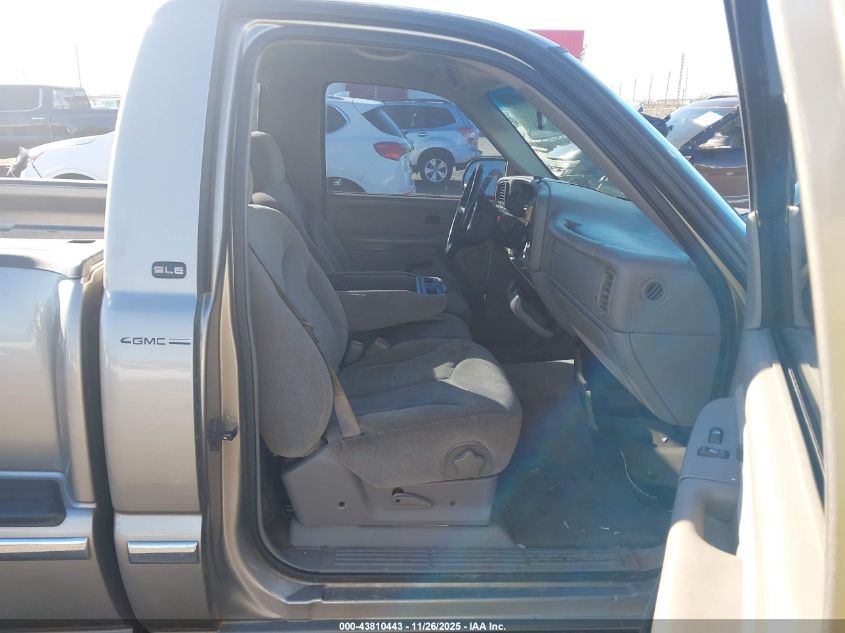 1GTEC14T5YZ272106 2000 GMC SIERRA photo no. 5