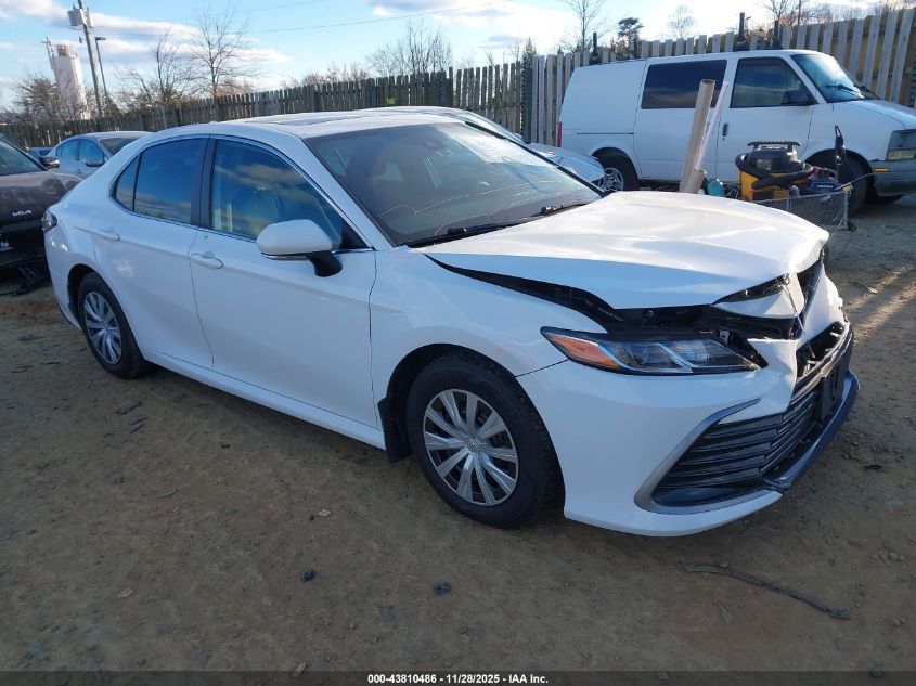 TOYOTA CAMRY HYBRID LE HYBRID