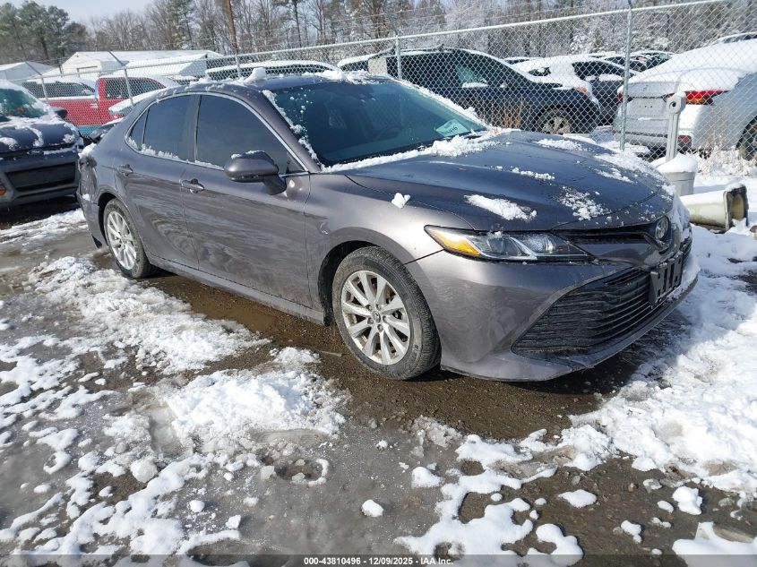 TOYOTA CAMRY LE