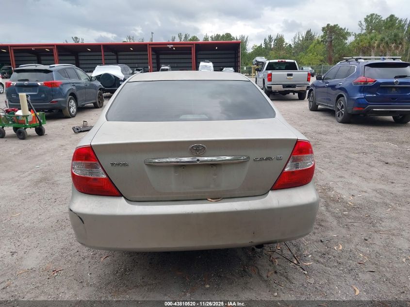 2002 Toyota Camry Le VIN: JTDBE32K020096984 Lot: 43810520