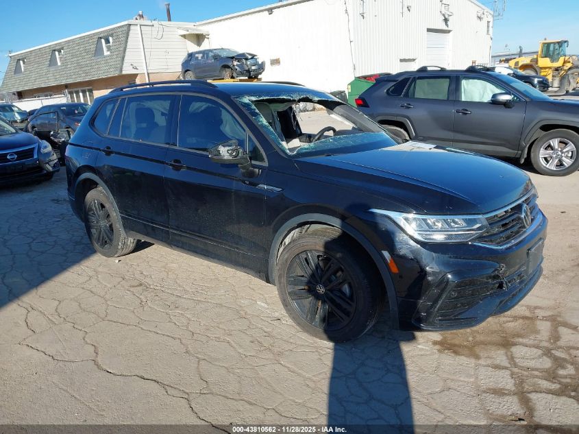 VOLKSWAGEN TIGUAN 2.0T SE R-LINE BLACK