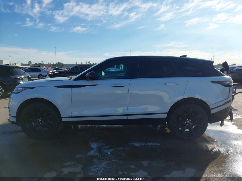 2018 Land Rover Range Rover Velar D180 Se R-Dynamic VIN: SALYL2RN7JA718637 Lot: 43810668