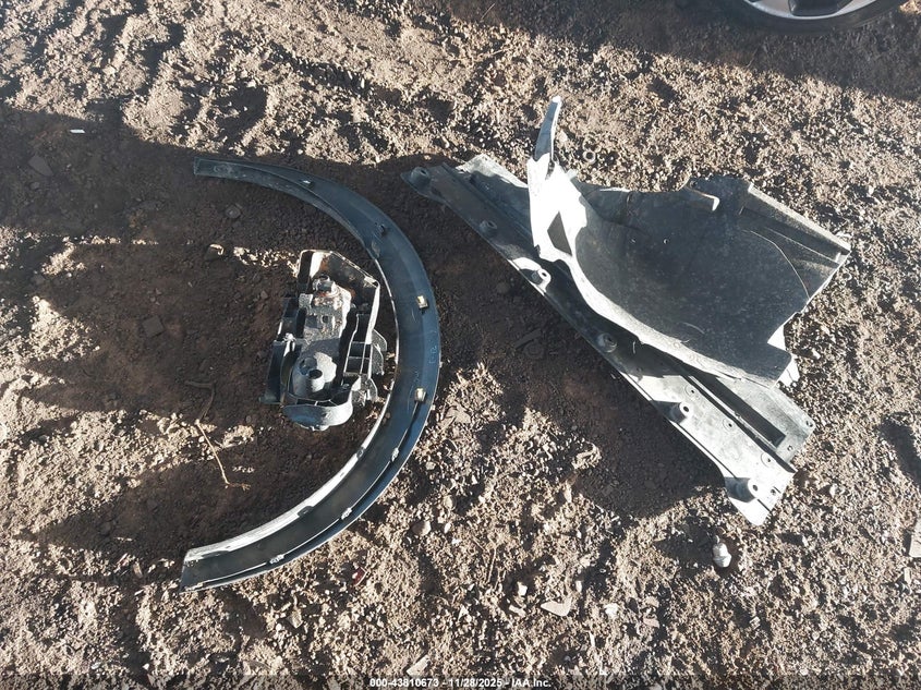 2019 Nissan Kicks Sr VIN: 3N1CP5CU3KL519797 Lot: 43810673