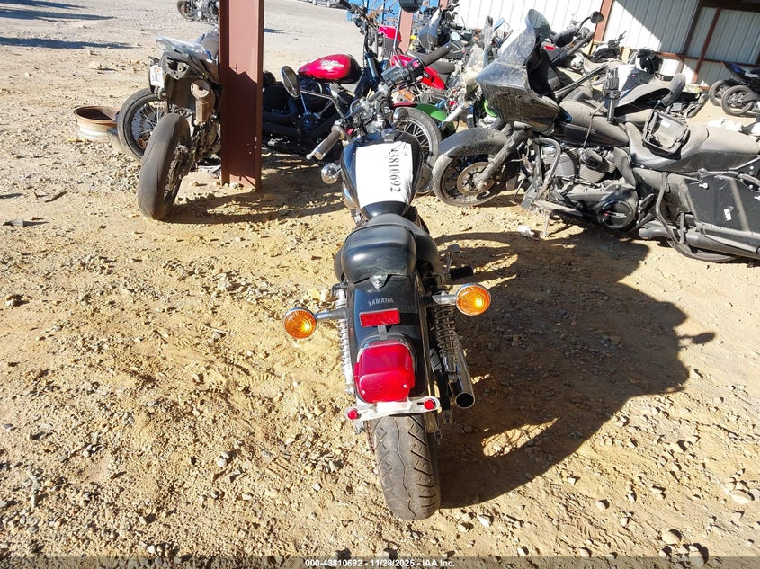 2012 Yamaha Xv250 VIN: JYAVG04E3CA013438 Lot: 43810692