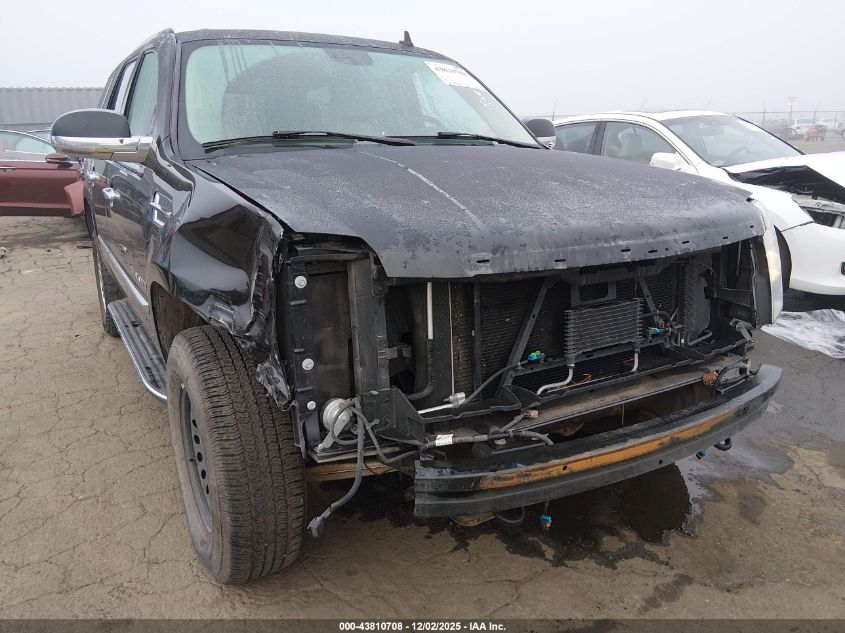 2007 Cadillac Escalade Standard VIN: 1GYFK63837R268517 Lot: 43810708