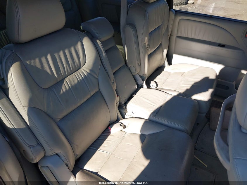 5FNRL38725B102748 2005 HONDA ODYSSEY photo no. 8