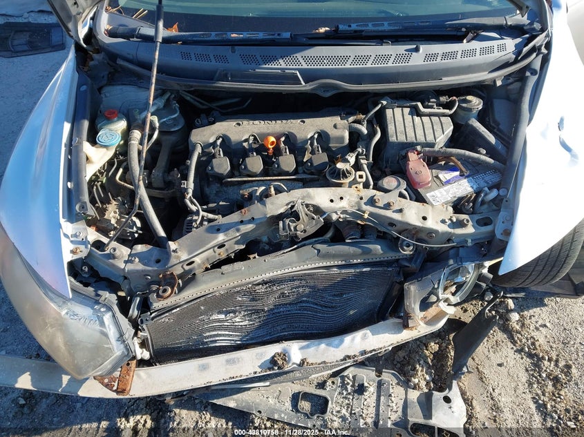 2007 Honda Civic Lx VIN: 2HGFG11637H517072 Lot: 43810758