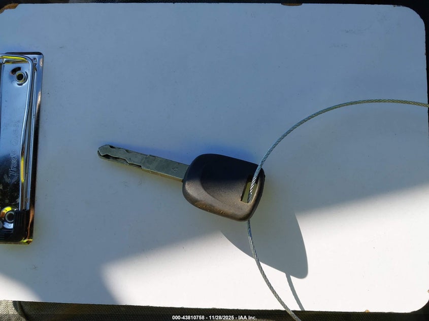 2007 Honda Civic Lx VIN: 2HGFG11637H517072 Lot: 43810758