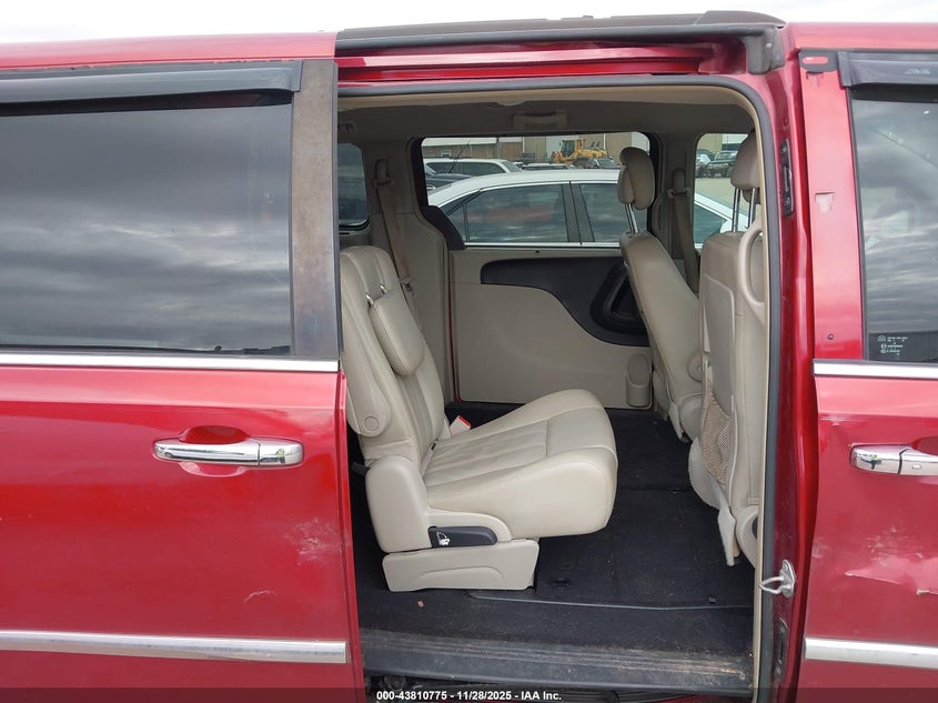 2015 Chrysler Town & Country Touring VIN: 2C4RC1BG2FR505891 Lot: 43810775