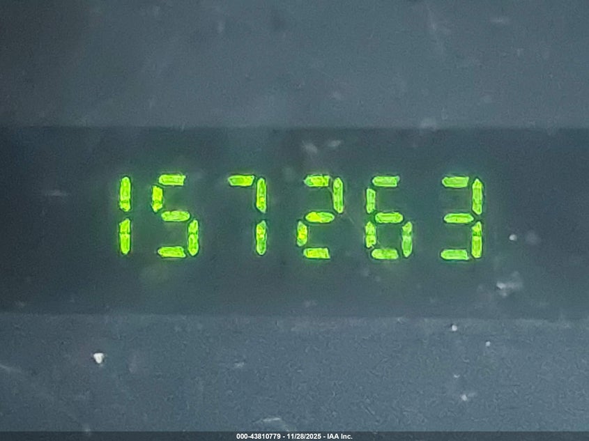 2005 Ford Mustang V6 Deluxe/V6 Premium VIN: 1ZVFT80N455145187 Lot: 43810779