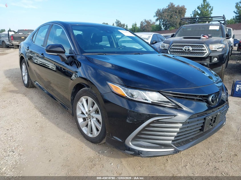 2024 Toyota Camry Le