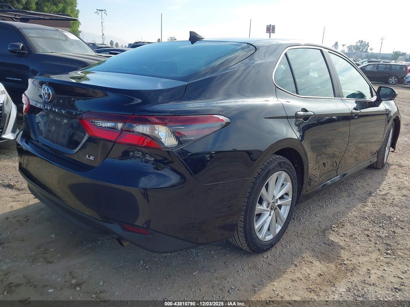 2024 Toyota Camry Le