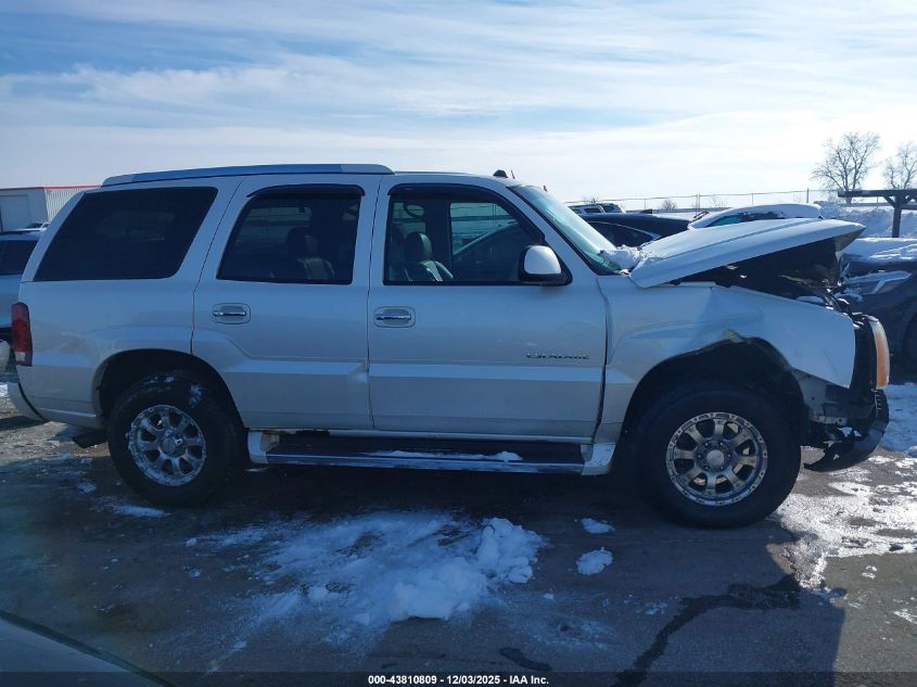 2005 Cadillac Escalade Standard VIN: 1GYEK63N75R120675 Lot: 43810809