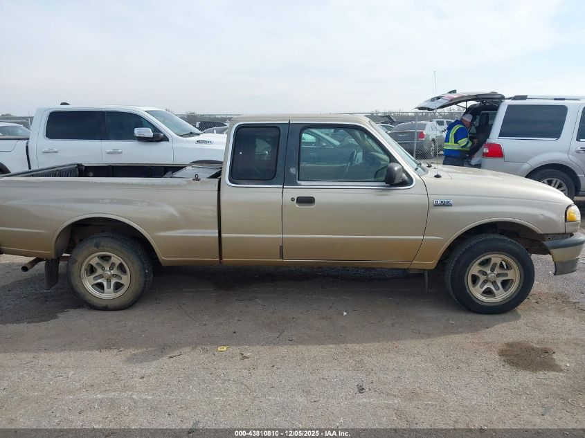 2000 Mazda B3000 Se/Tl VIN: 4F4YR16V3YTM08253 Lot: 43810810