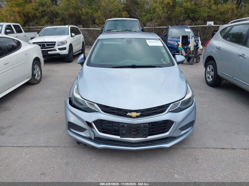 2017 Chevrolet Cruze Lt Auto VIN: 1G1BE5SM1H7159077 Lot: 43810828
