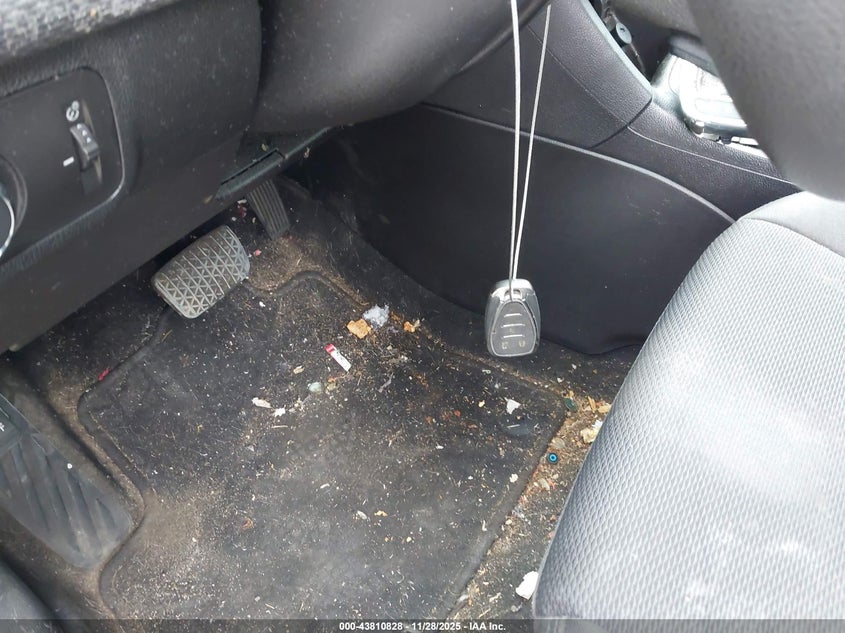 2017 Chevrolet Cruze Lt Auto VIN: 1G1BE5SM1H7159077 Lot: 43810828